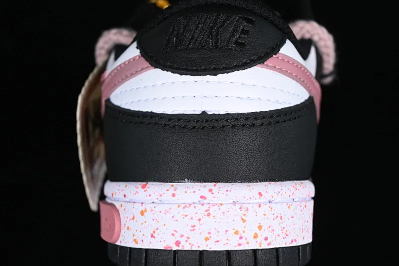 All Categories Nk SB Dunk Series Nk SB Dunk Low Low-top Sneakers Nk Dunk Low "Multi-Color Swoosh" Rose Heart Soft Mist Pink Cloth Patch SB Strap Low-top Casual Sneakers FD4623-131